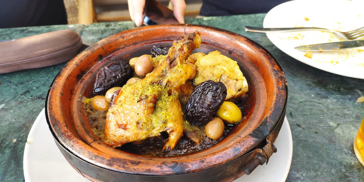 vilojona's tweet image. Amazing place, lunch, conversation.... And on top of everything, company
@DevoxxMA #devoxxma2023 #friends @vincentmayers @graemerocher @juantomas