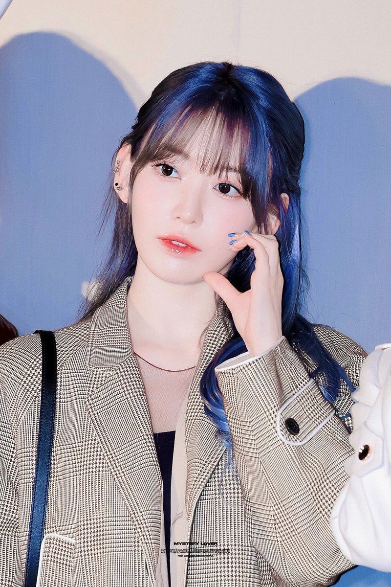 39MysteryLover's tweet photo. 231013 Louis Vuitton girl
병약미 좋아요🩵
#LE_SSERAFIM #르세라핌 #宮脇咲良 #SAKURA #사쿠라 #ックラ
#SAKURA_LV #SAKURAxLOUISVUITTON https://t.co/94N88ZLW8p