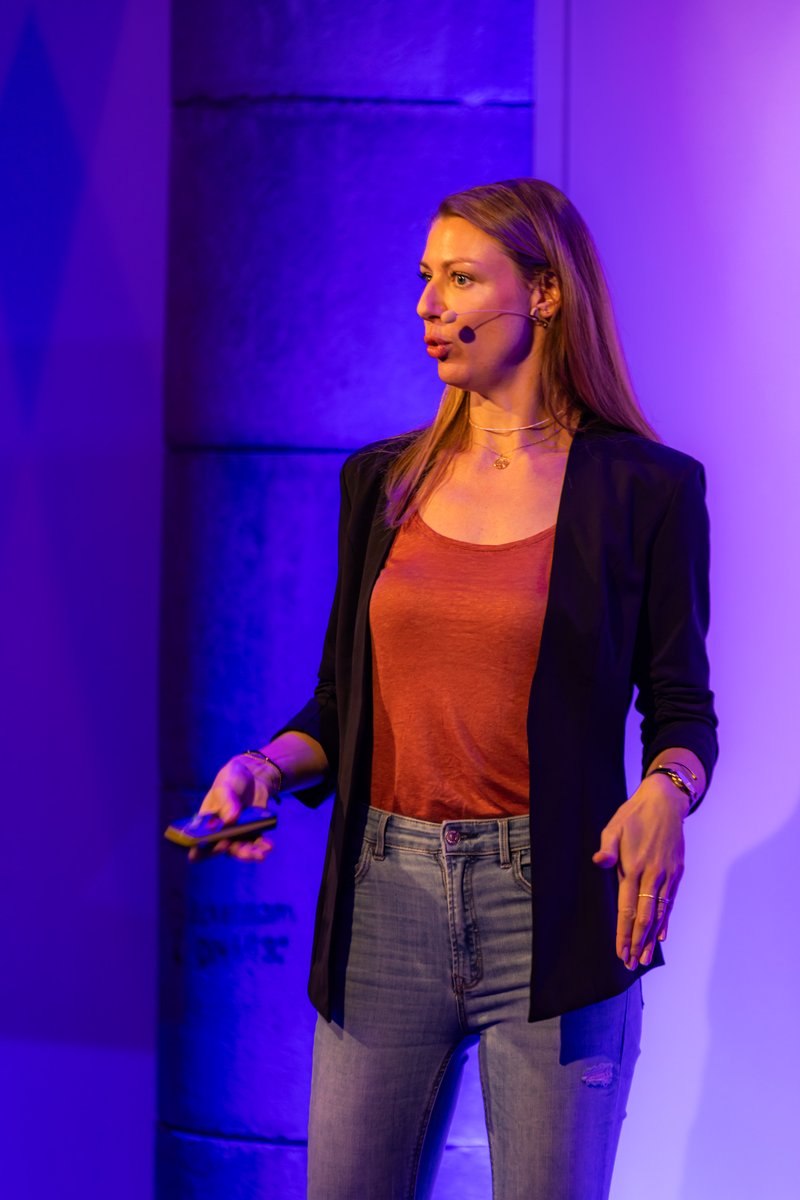 🧠💥 Melanie Schoen enthüllt:

So nutzt Du die TikTok-Psychologie für Deine Content-Strategie!
TikTok, YouTube Shorts, Instagram &amp; Facebook Reels: Kurzvideos sind der Schlüssel zur grenzenlosen Reichweite - wenn Du sie richtig einsetzt.

#OMT2023 #TikTokPsychologie