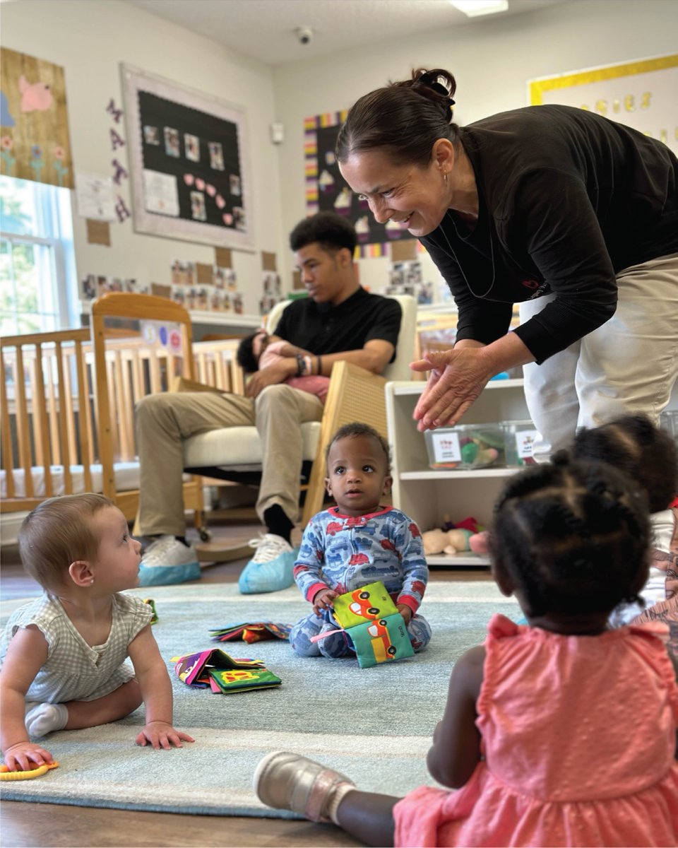 LAFlynnCrossing's tweet photo. Infants in our LITTLE DREAMERS™ classroom (6 weeks to walking) get lots of individual attention as part of our copyrighted curriculum, Framework for their Future™.  Baby Circle Time brings infants together each day for singing, stories, fingerplays, and poetry. https://t.co/esaL3drrrj