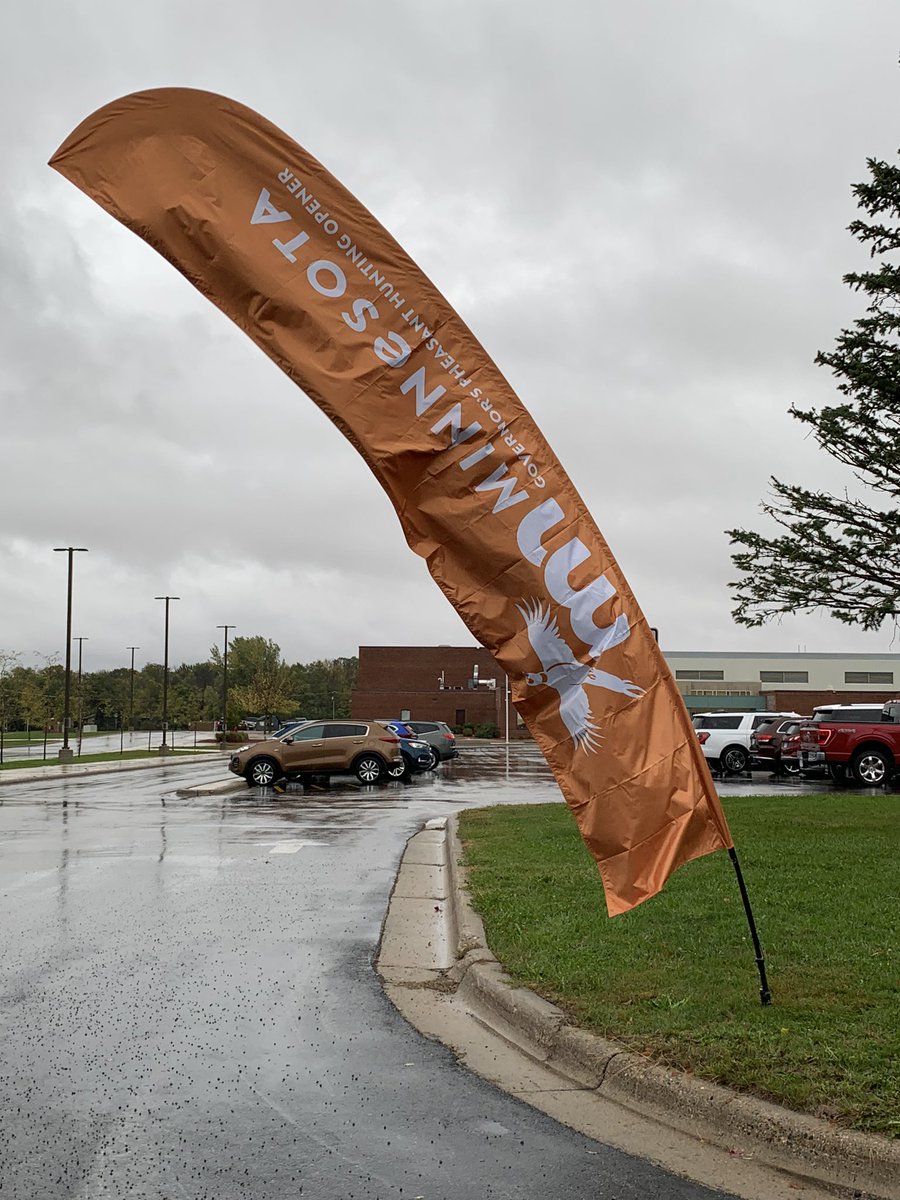 A little wind and rain can’t keep the birds away from @VisitOwatonna and the #MNGPHO2023 #OnlyinMN @exploreminn