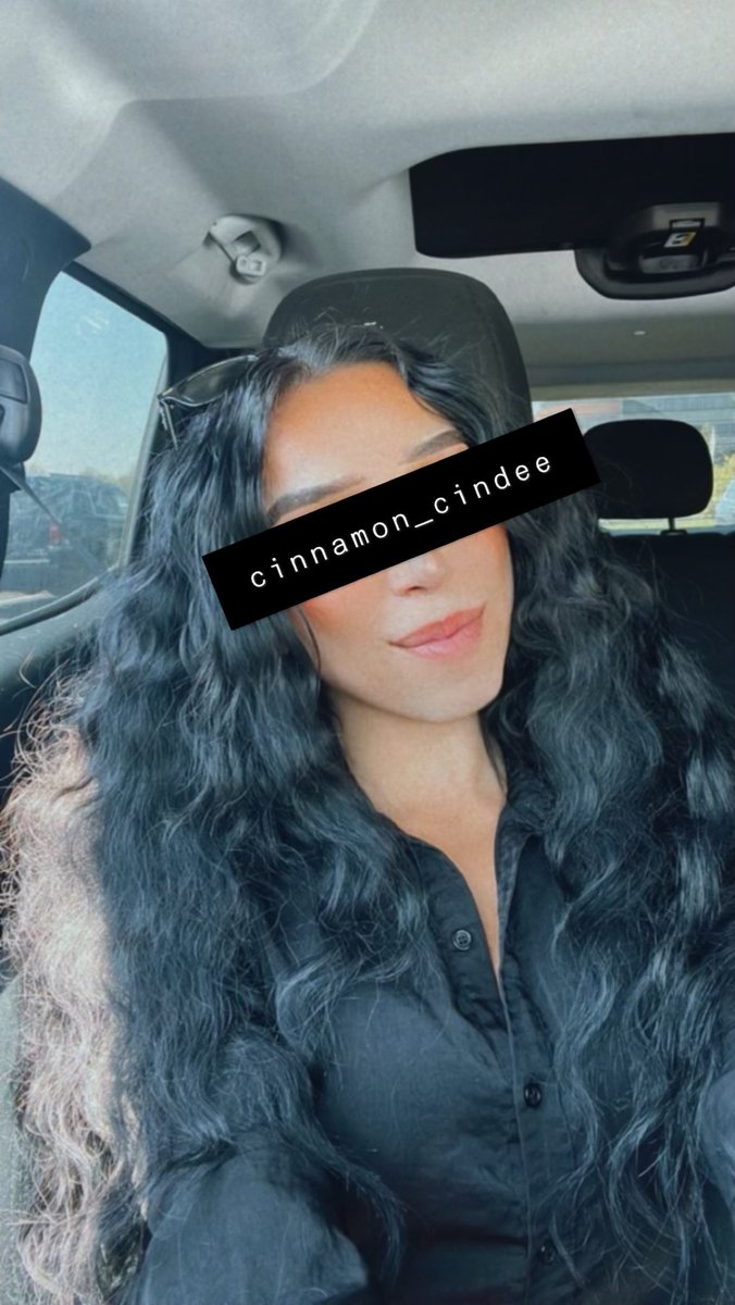 cinnamon_cindee's tweet photo. Felt cute today… 🥰 what do you think? https://t.co/rHBaVrcAFc