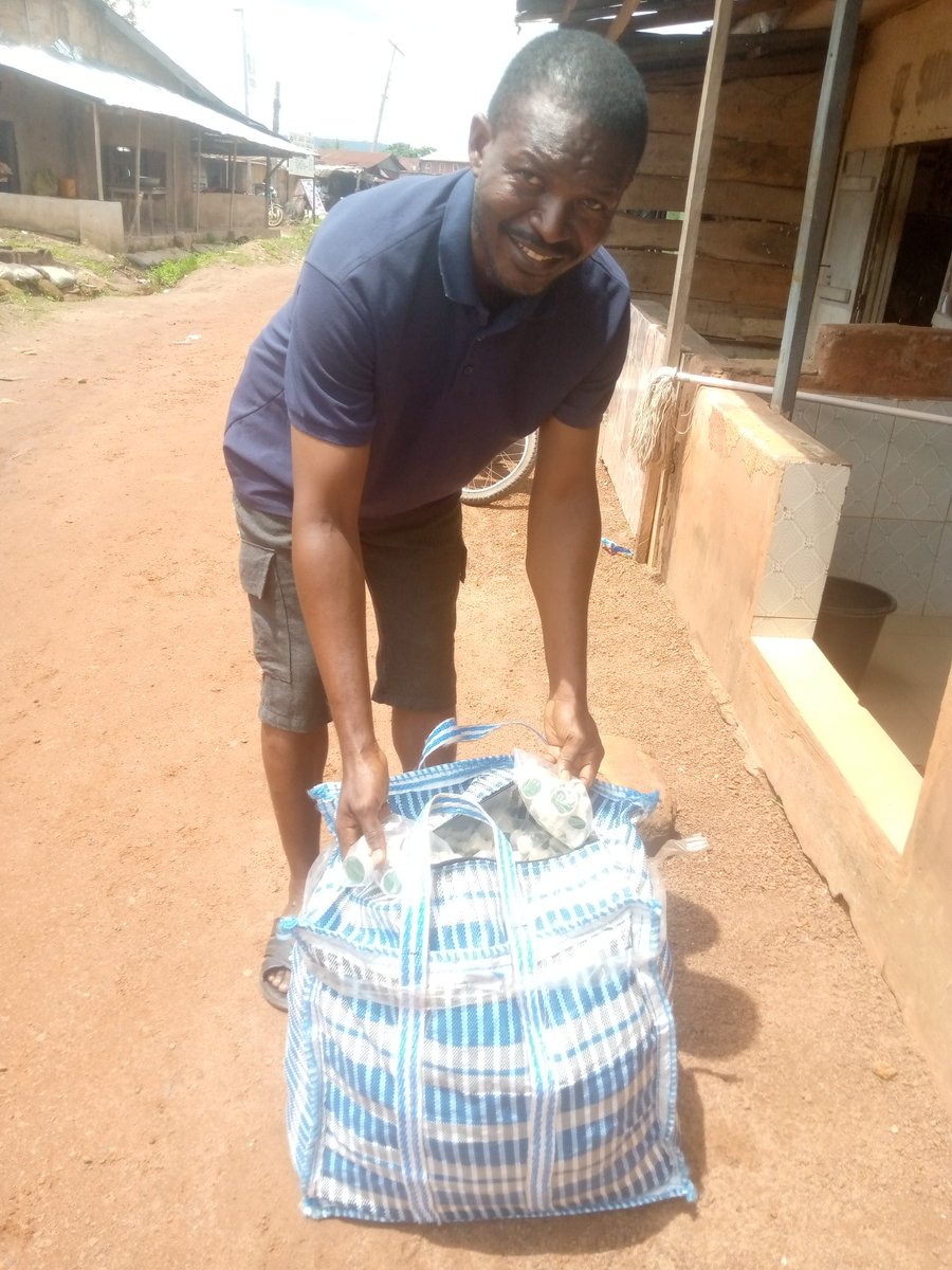 chessforchild's tweet photo. Abia state switched on!
Thank you so much @thegiftofchess @_zlater for this wonderful gifts ππ
#shareopportunity
#chessskill
@alexottiofr
@Realjmartins https://t.co/C5Z5NaAdYz