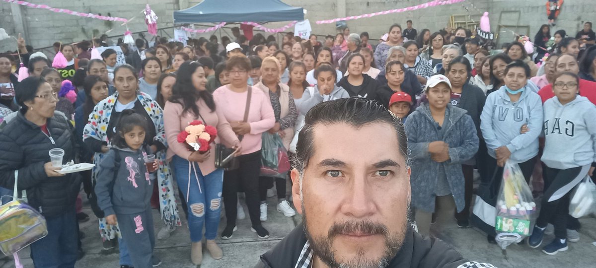Sal de esa zona de confort  eres responsable de tú presente olvídate del pasado busca eso q te mueve a ser mejor y compártelo con los demás. Se ese lider con el q todos  quieren estar.
 !!Animoooo si se puede!!. #MotivateAquiyAhora 
#Distrito29
#Actitud 
#SeTuPropioPorrista