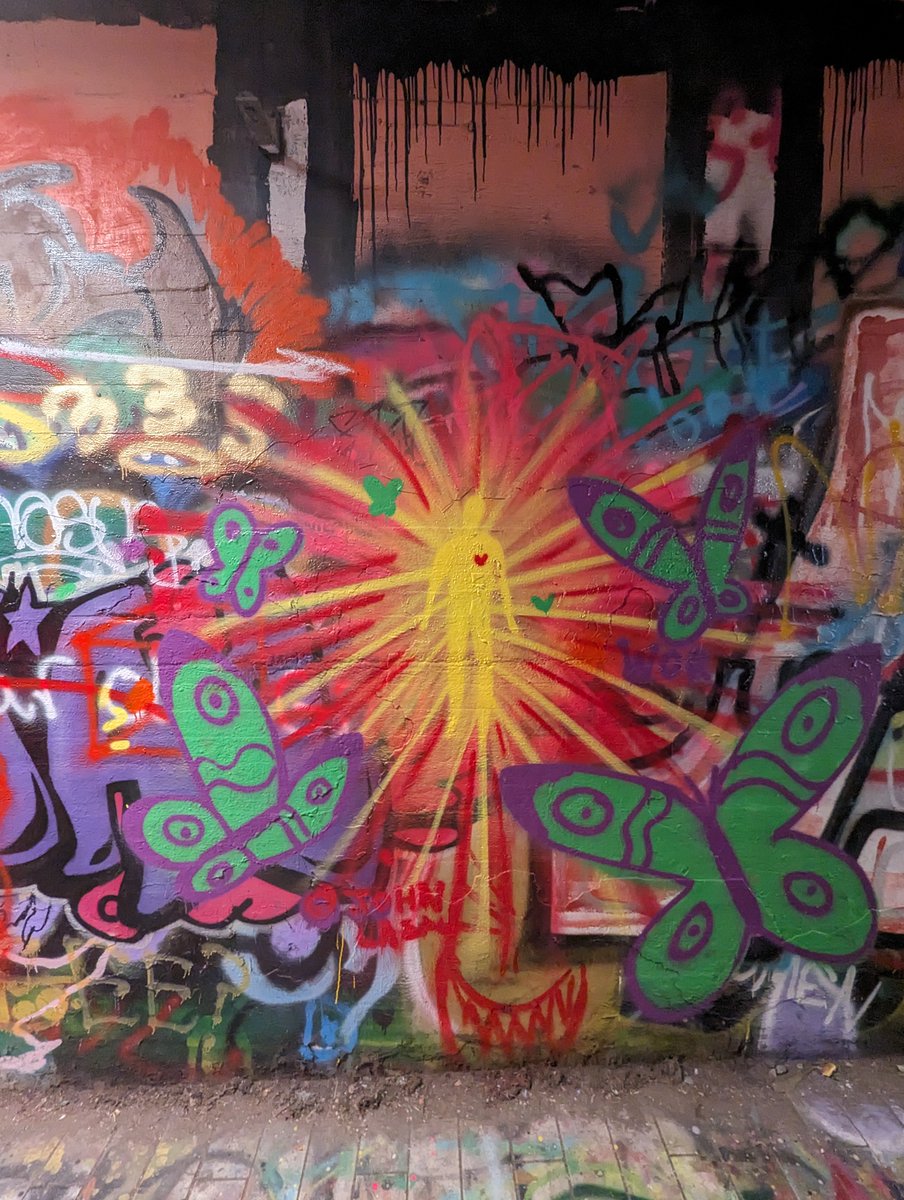KrogCodexGSU's tweet photo. #gsu #statenotsouthern #Krogstreettunnel #Atlantagraffiti #tagsandthrows #graffiti #cabbagetown #Inmanpark #urbanhistory #atlart #freeartfridayatl #fafatl #atlantaphotography #atlantastreetart #digitalarchive #streetart #georgiastateuniversity #reynoldstown #forwardwarrior https://t.co/HTHtmOsqbO