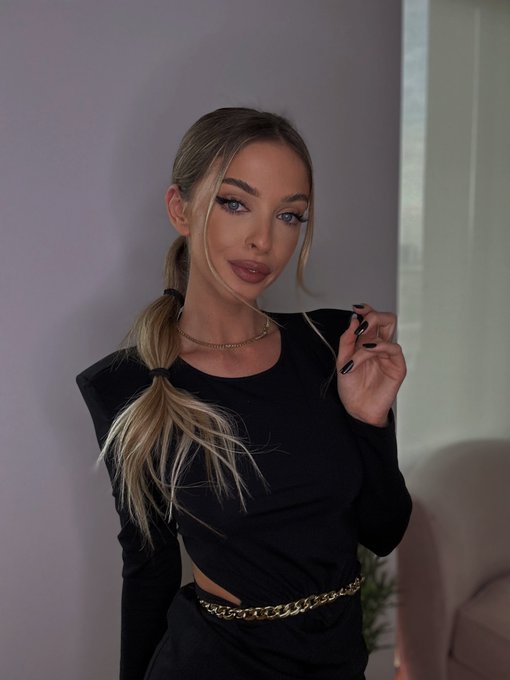 Hi ! 🤩 https://t.co/tcyLUsVXnS<a href="/tag/onmfc"class="tags"><span>#onmfc</span></a>