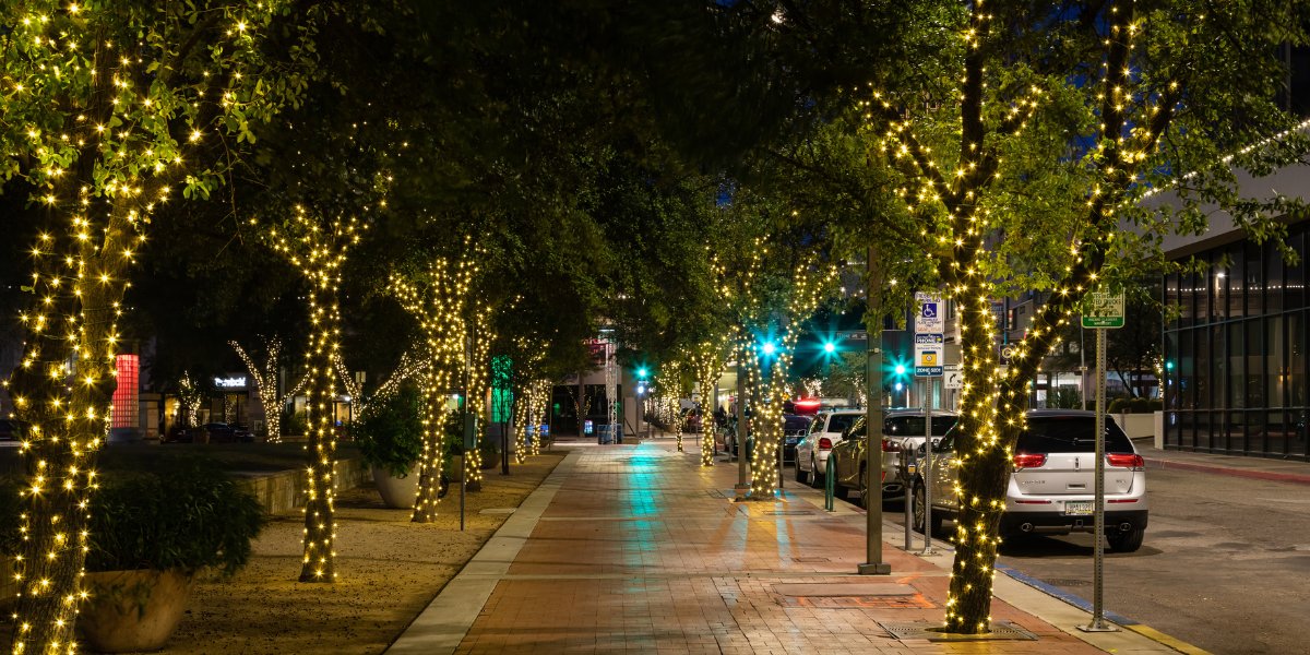 DowntownTucson's tweet photo. Downtown Streets Illuminated, New Retail and Restaurant Concepts, The Downtown Y Completes Renovation, Tucson Meet Yourself &amp; More…💫🧙‍♀️⛲

Read this week's CEO Update by DTP President &amp; CEO, Kathleen Eriksen, for downtown news! Click here: https://t.co/YNFte8h6SG https://t.co/A1zb32YB5J