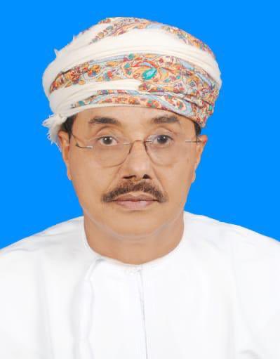 " إنا لله وإنا إليه راجعون "
رحم الله الشيخ #مسلم_الشنفري رحمة الأبرار رحل عنا رجل عظيم خدم وطنه بكل إخلاص وتفاني وترك وراءه إرثًا لأبنائه لا يُقدر بثمن من الأحترام والتقدير من كل من عرفه ،خالص عزائنا لأهله في هذا الفقد الأليم، اللهم ألهم أهله الصبر والسلوان .