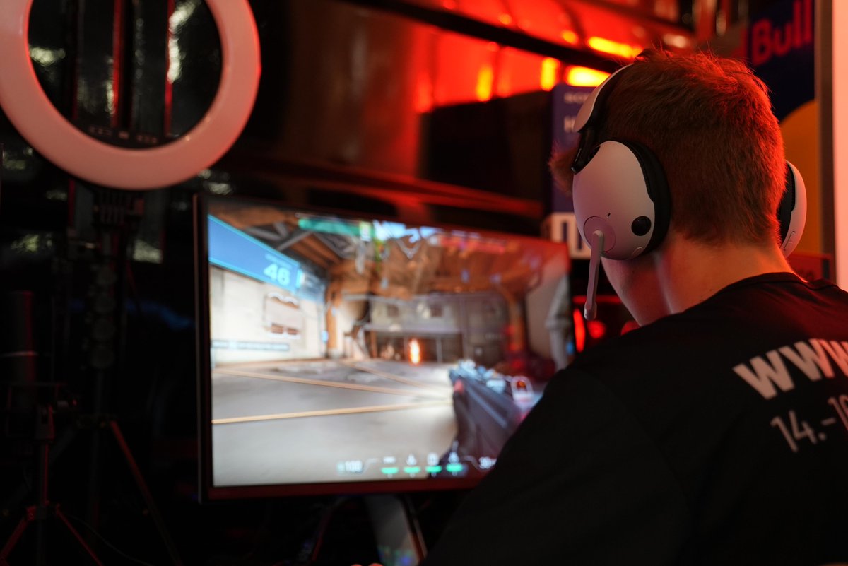 Auch dieses Jahr dürfen wir wieder Teil vom HeroFest sein und sind mit all unseren #INZONE Neuheiten für euch am Start! 🎮🎧
Lasst euch selbst davon überzeugen in der magischen Welt des Gamings und Cosplay ✨