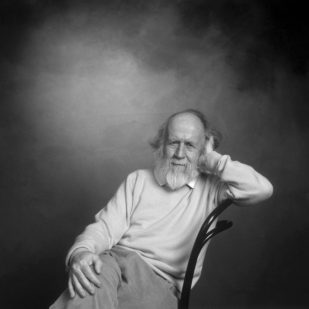 libe's tweet photo. ⚫ L’astrophysicien Hubert Reeves est mort, il avait 91 ans

Lire : https://t.co/9ZwBShLbX4 https://t.co/B9M5qxSP97
