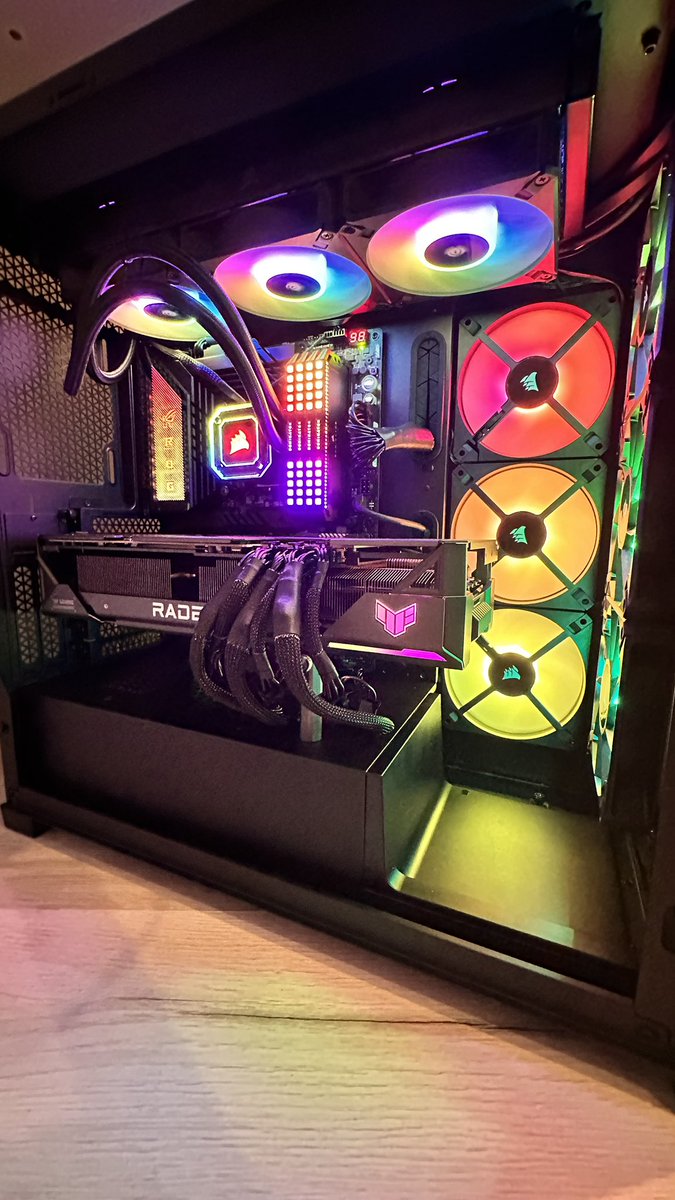 alinmanea_seo's tweet photo. @windscribe Cpu i9-13900k
Asus z690
7900xtx
128 gb ddr5-6000 https://t.co/HJOc6KwQr7