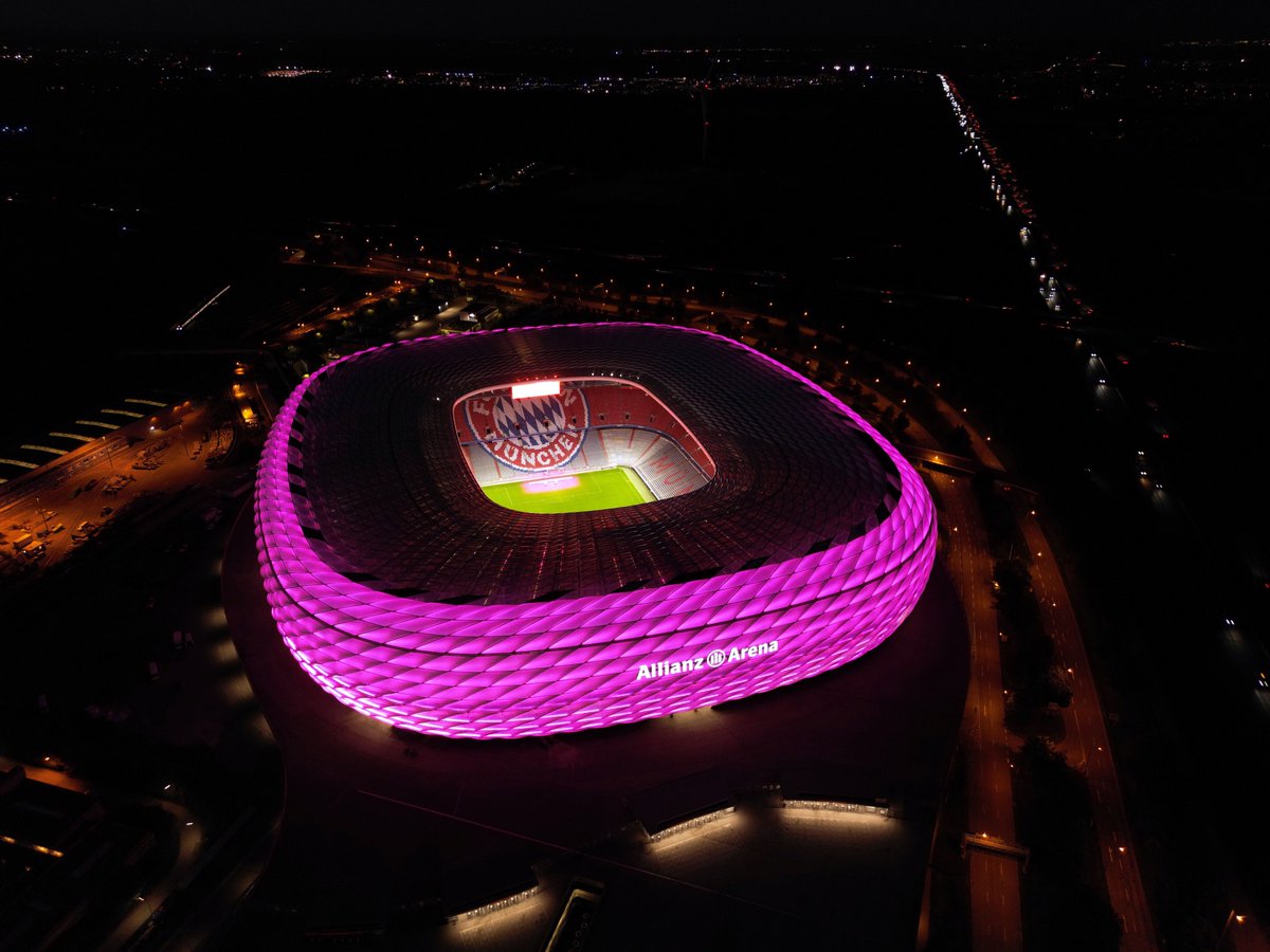 To mark Breast Cancer Awareness Month and to send a clear signal for breast cancer prevention, we, together with @FCBayern, are turning the Allianz Arena pink. #BreastCancerAwareness #AllianzArena #FCBayern #FCBSGE #Allianz