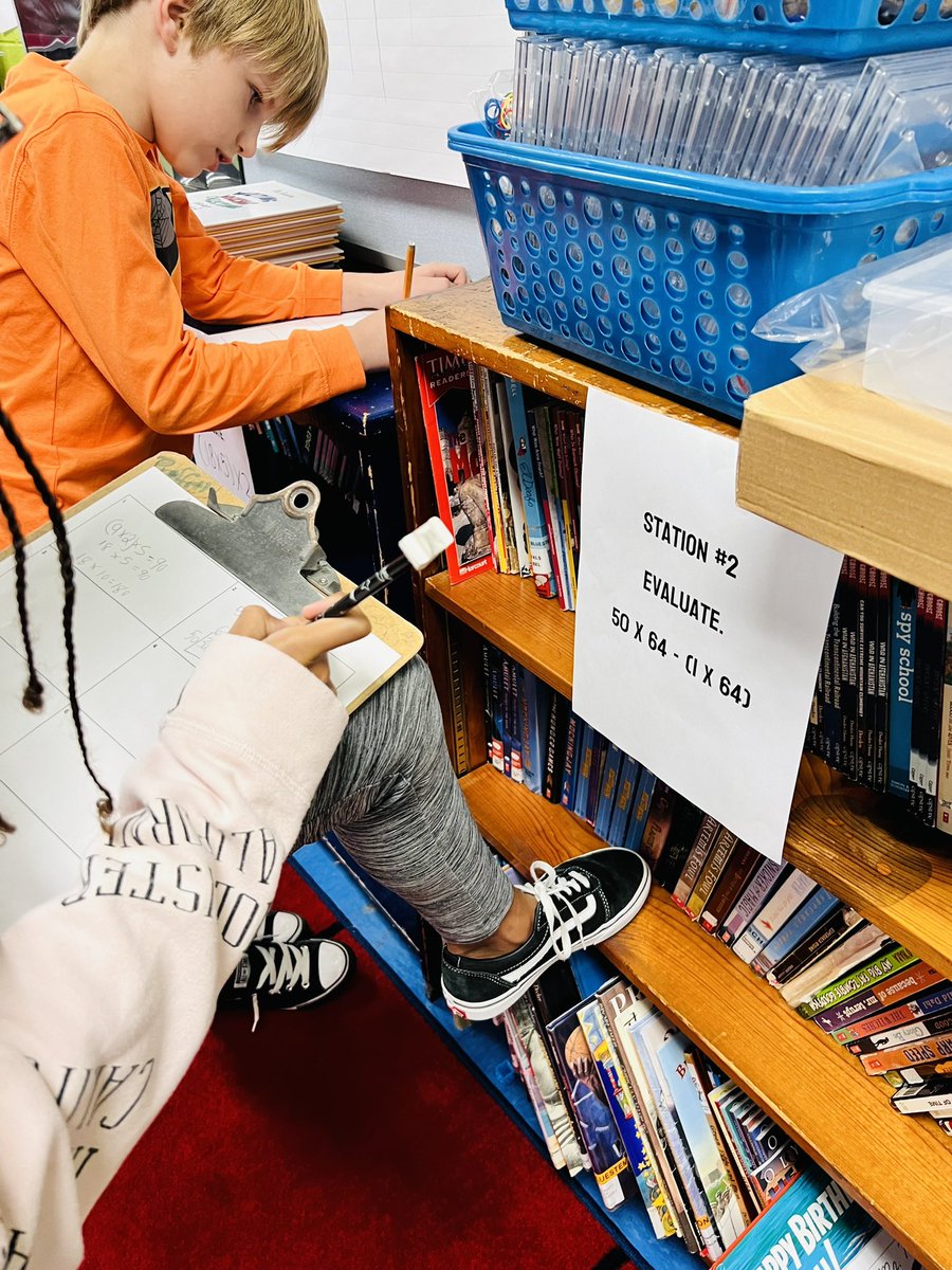 PeeblesForest's tweet photo. Reviewing for our math test by enjoying an all record gallery walk with partners. Love the celebrations they created! #Kagan https://t.co/WtP1nRswnH