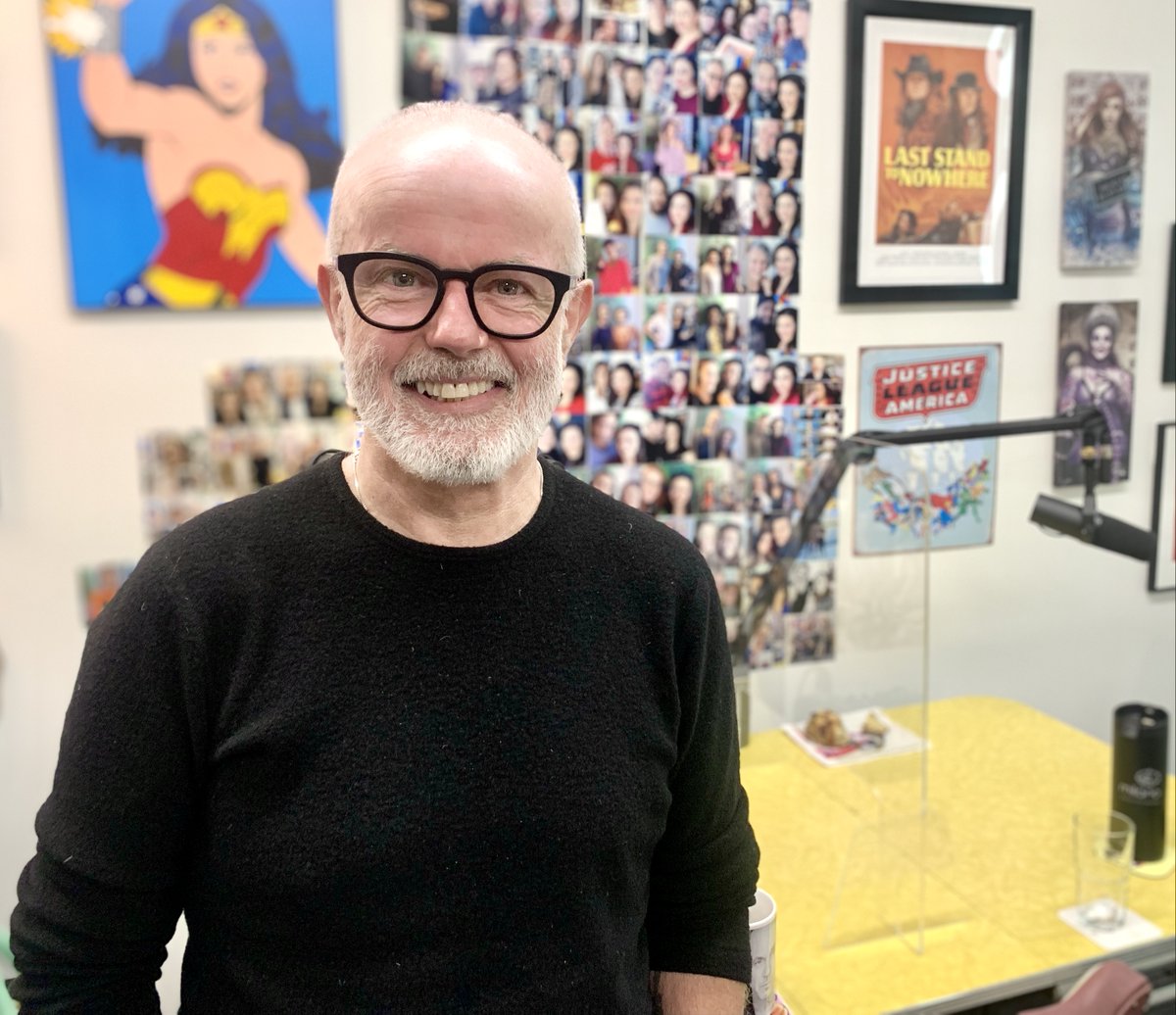 sabrinarmf's tweet photo. It’s #YVRScreenScenePodcast Day, and it’s a fun one! @TheGaryJones talks about being the Chevron Guy, hairpieces, a #StargateSG1 rewatch podcast, and the “unstrung guitar heroes” of #ForgottenMasters. Episode sponsor: @UBCP_ACTRA https://t.co/3kIQKV0noJ https://t.co/ungBF9XnPX