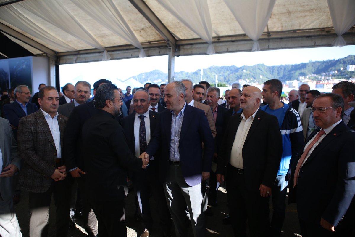 avnikahya53's tweet photo. Bu yıl “Hayde Festivale” sloganıyla üçüncüsü düzenlenen Gastronomi festivaline katıldık.
#GastroRize https://t.co/Dy6Dt1vMwc