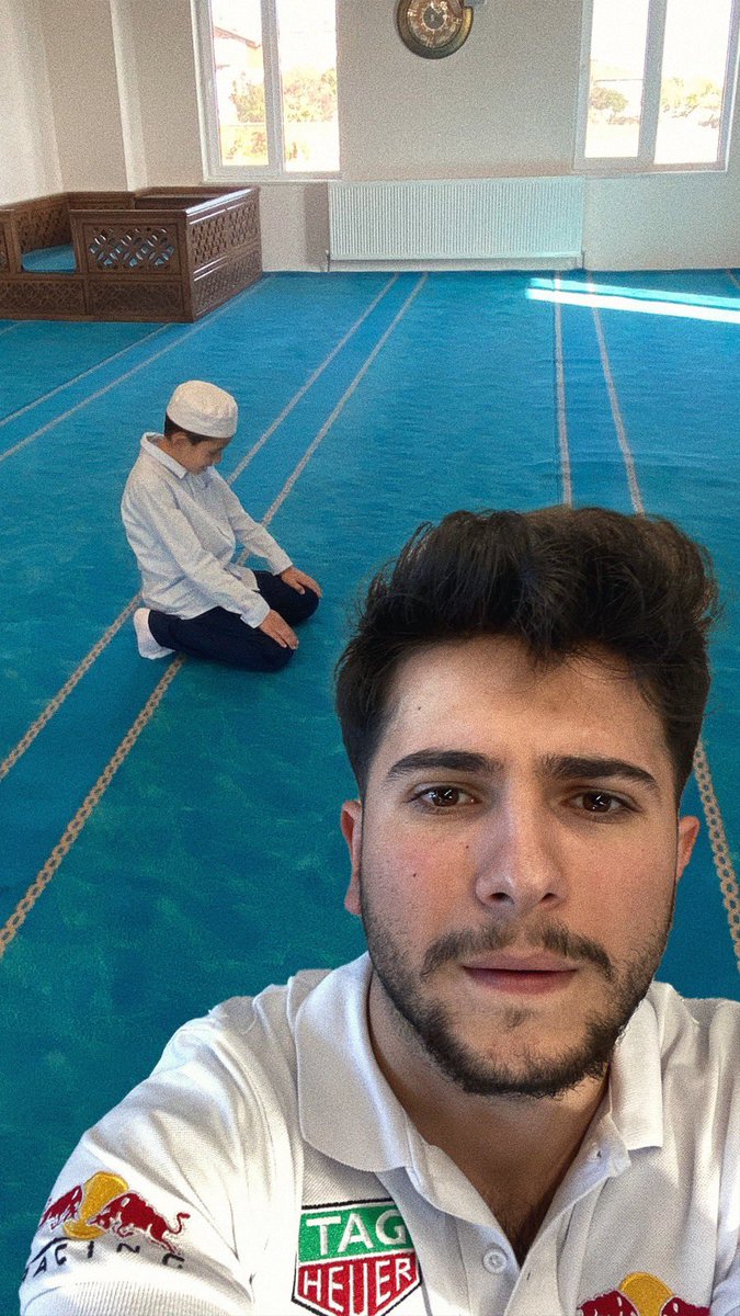 sinomarke's tweet image. #YeniProfilResmi