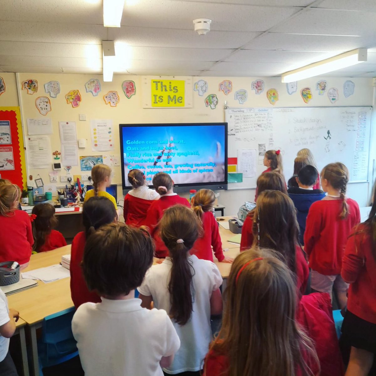 It has been wonderful to see so many children join in the clubs here at Portway. Some of the clubs so far this year have been Netball, Benchball, Coding, Art, Library, Lego, Choir and Hockey club. We look forward to continuing these clubs plus introducing some new ones!