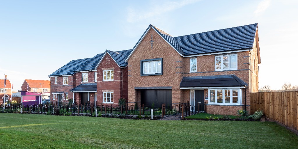 AvantHomes's tweet image. The final 8 homes have been released at Furlong Park, Doncaster.

All remaining homes are spacious 4 and 5 bedroom family homes with Part Exchange, deposit contributions and offers available. 

Read more: bit.ly/3RVh8IS

#AvantHomes #FurlongPark