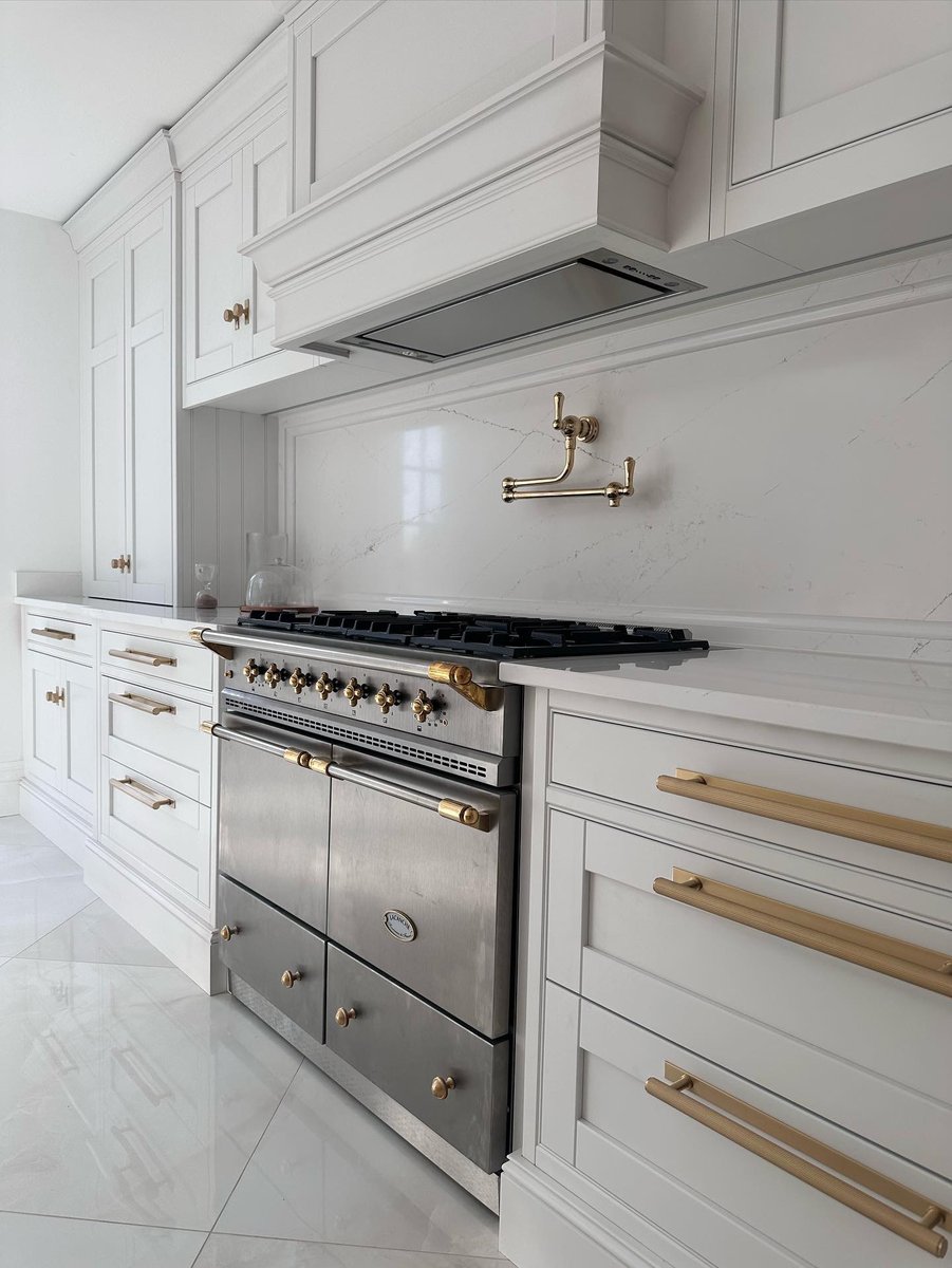 Perrin & Rowe (@perrinandrowe) on Twitter photo In this stunning <a href="/LewisJamesBK/">Lewis-James</a> kitchen, brass & gold accents have been used to highlight the many beautiful features. The designer also used symmetry to bring focus to the centre of the kitchen with the impressive <a href="/lacancheuk/">Lacanche UK</a> range cooker & our pot filler in 24-carat plated gold In this stunning <a href="/LewisJamesBK/">Lewis-James</a> kitchen, brass & gold accents have been used to highlight the many beautiful features. The designer also used symmetry to bring focus to the centre of the kitchen with the impressive <a href="/lacancheuk/">Lacanche UK</a> range cooker & our pot filler in 24-carat plated gold