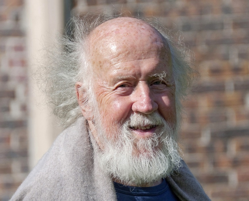 Hubert Reeves nous a quitté ce 13 octobre 2023 à l'age de 91 ans. L'astrophysicien savait mieux que quiconque raconter l'histoire de l'univers, sans jamais oublier, dans ce grand récit, la place de l'humanité... cieletespace.fr/actualites/hub…