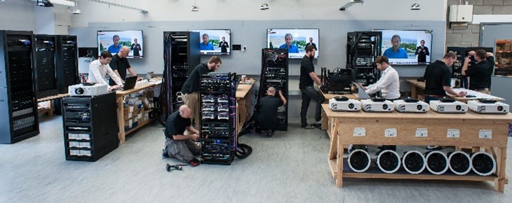Okto_Tech's tweet image. Fancy a behind the scenes snapshot of our mirror build OKTO Lab?

We build, test and finesse each system before it is installed in its final ‘destination’. We eliminate the problems, saving time and costs for our clients. It’s a win: win!

#jobsearch #career #jobopening #engineer