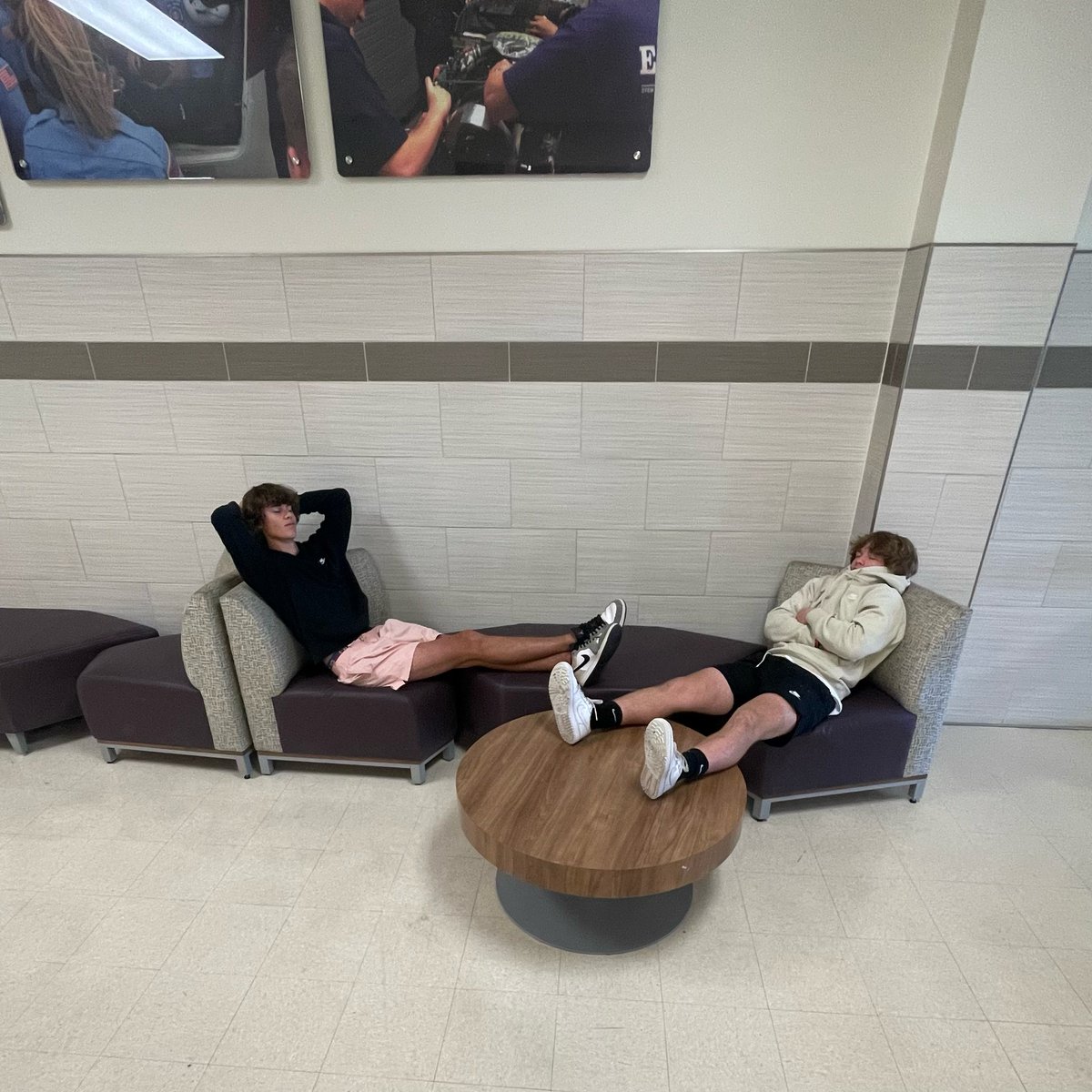 just chillaxing <a href="/realDonaldTrump/">Donald J. Trump</a>  @kamden1507