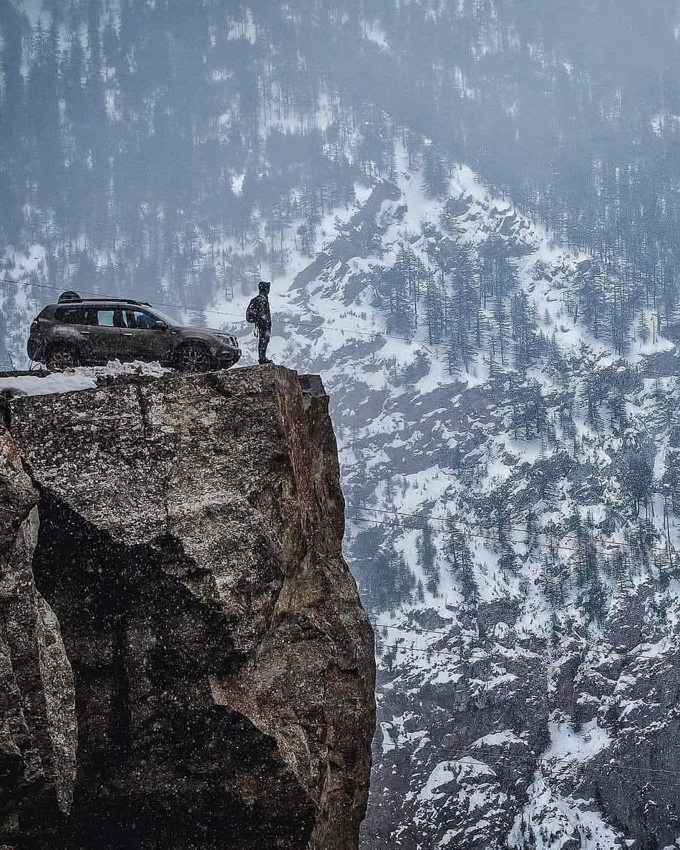 GoHimachal_'s tweet photo. ❄️ K A L P A ,  K I N A U R ❄️

Magnificent Himachal Pradesh❤️

 📸 IG :- tillyoutravel https://t.co/YmGiw9Gd2u