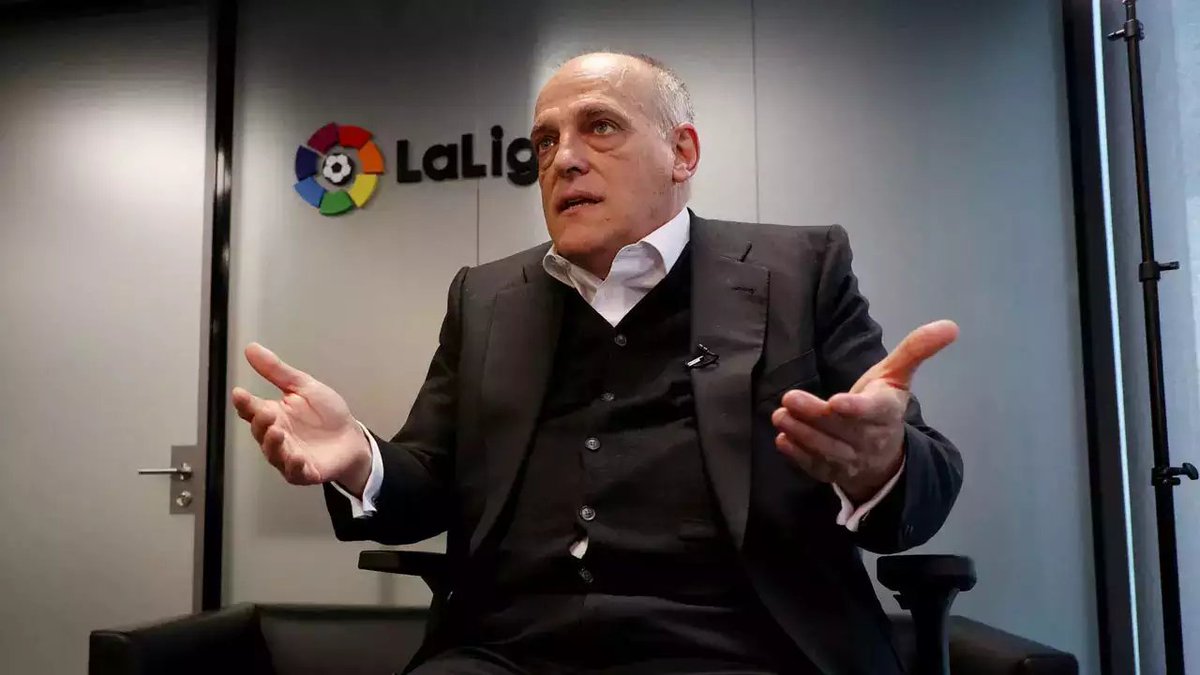 DeadlineDayLive's tweet photo. 🗣️ Javier Tebas: “We all know that PSG lost €605M. Perhaps if there was a tournament to waste money, PSG would win it.” https://t.co/1q58rjDekO