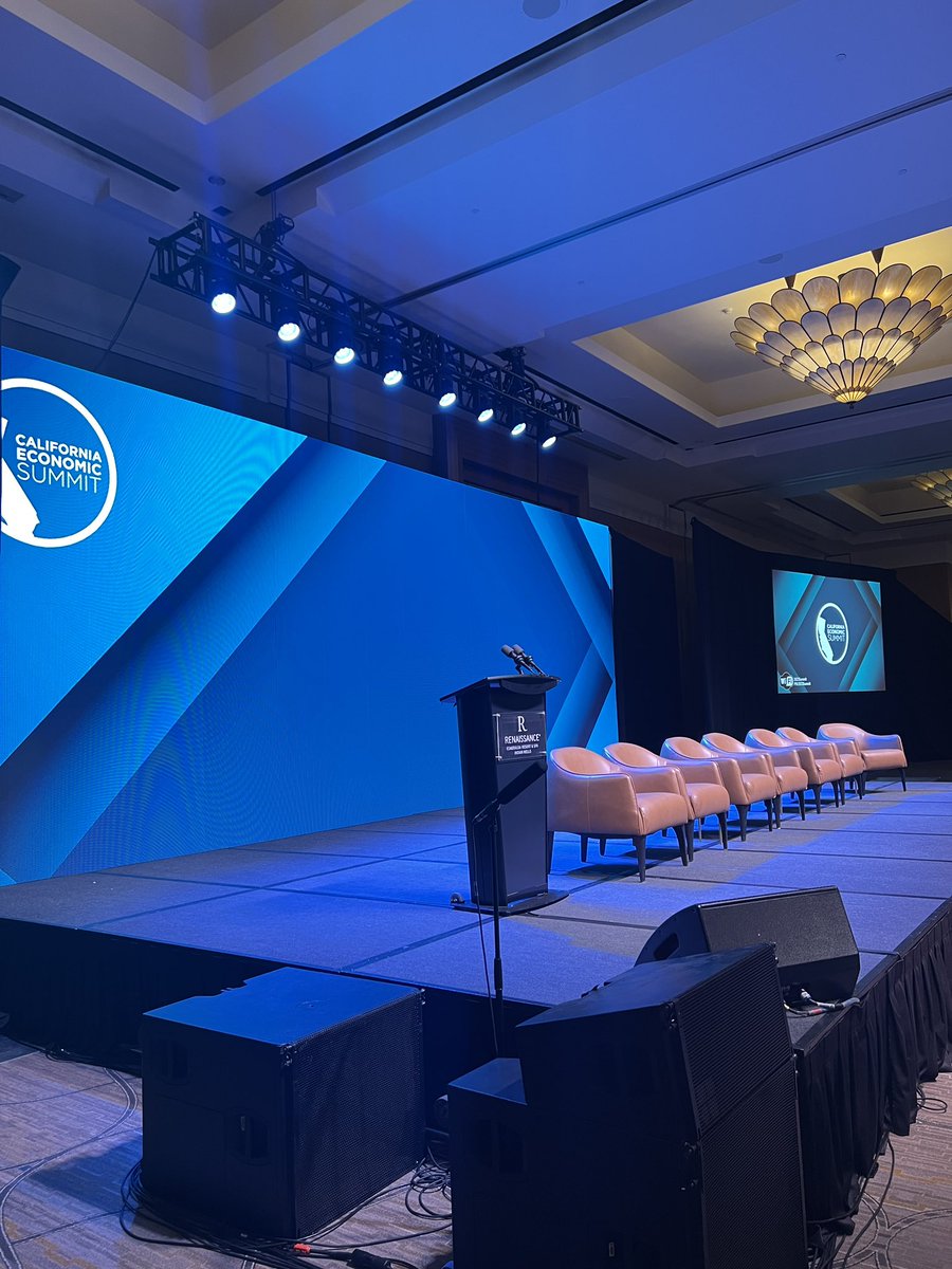 Arts4LA's tweet photo. A powerful Day 1 of @CAeconomy! Great to connect with CA Lt Governor Eleni Kounalakis (@CALtGovernor) and Michelle Decker, CEO of @inlandempirecf. #CreativeEconomy https://t.co/YmPqMZlJrX
