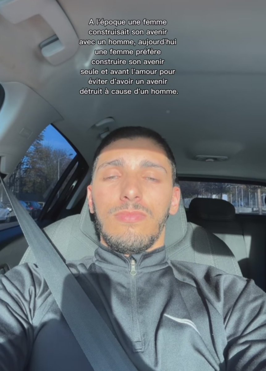 inesss_1212's tweet image. Il a dit les termes, c'est réel