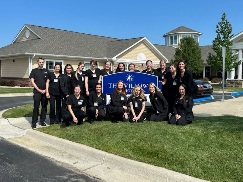 Willows_Howell's tweet photo. Today was the last day of nursing students from Lansing Community College with us. All the students were absolutely incredible. Thank you and We wish you all students the best in your career and personal life. #NursingLansingCommunityCollage #nusing #LCC #Trilogyseniorliving https://t.co/Nabaoaov3k