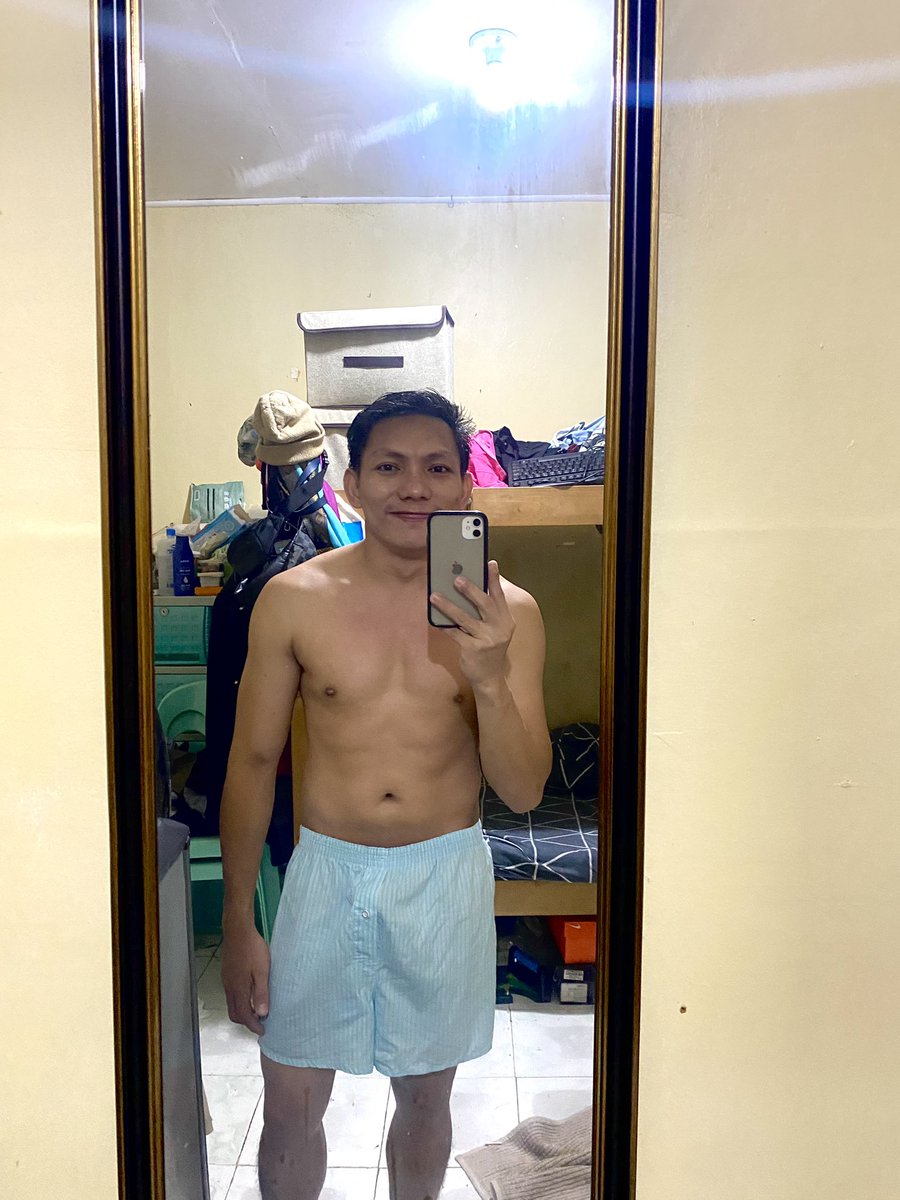 markyexplorerRL's tweet image. #LifeUpdates A mandatory mirrorfie before going to sleep. #PaAbs #abs #fitness #workout #MyDailyLifeinDipologCity