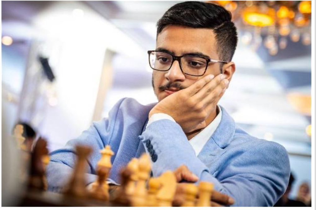Nagpur's own GM @sadhwani2005 reigns as the FIDE World Junior Rapid Chess Champion 2023. A proud moment for the whole nation.♟️🏆 Raunak's strategic brilliance lights up the global chess arena, proving that talent knows no boundaries. He's a true champion we all celebrate. Good…