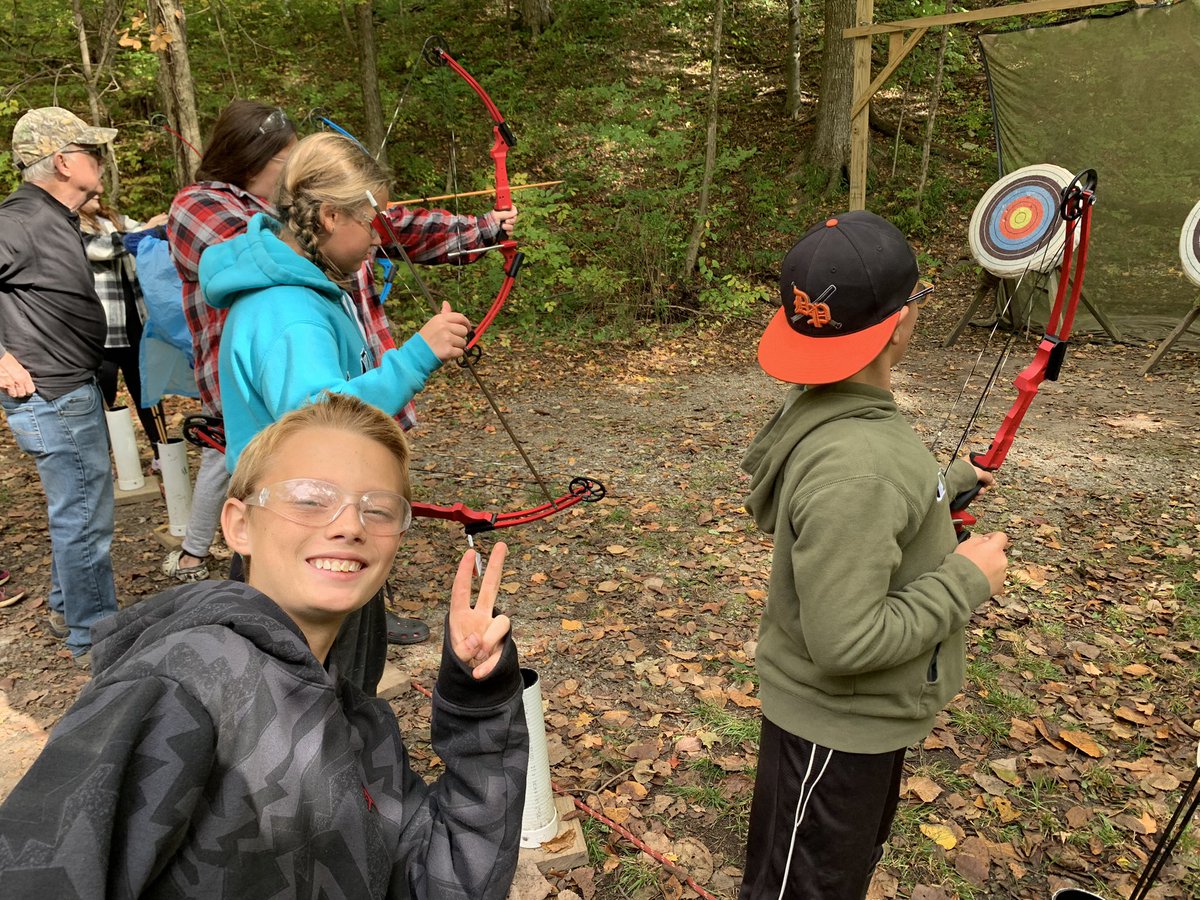 kgregorsok's tweet photo. There’s some serious Robin Hoods in this group! #otsegoknights https://t.co/x2bA4KVpxf