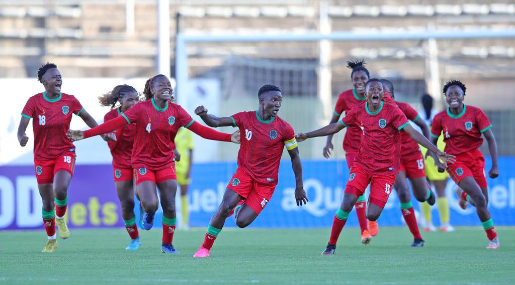 bbkigalifm's tweet photo. #CosafaCup2023 ||Women
½ Final
FT 🇲🇼Malawi2⃣➖1⃣Mozambique🇲🇿
⚽Chawinga 77'& 81'||Mkkandawawire (OG) 38'
Final
🇿🇲Zambia x Malawi🇲🇼
#SimplySports https://t.co/0rAO6XKMHE