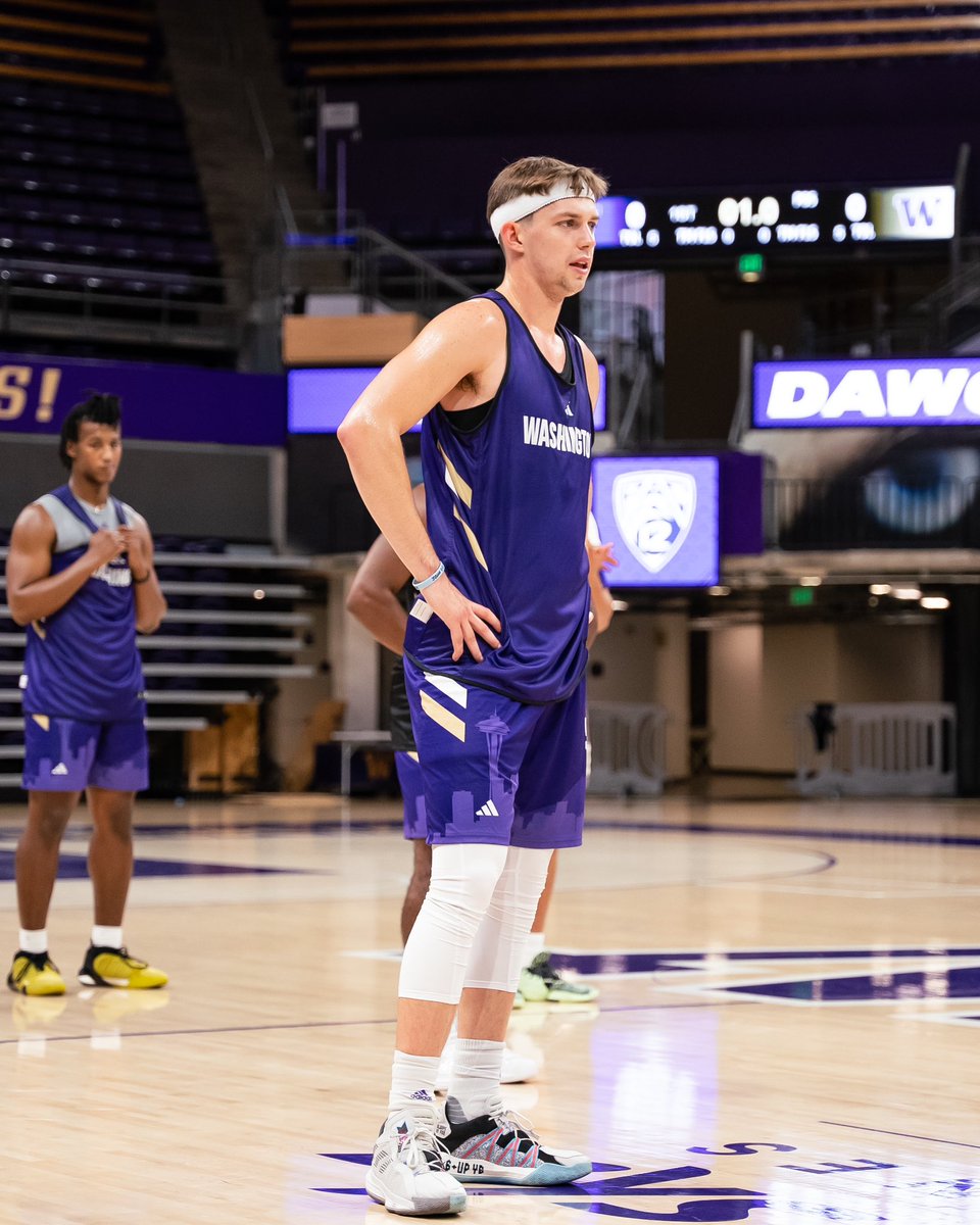 It’s #NationalHeadbandDay? Say less!

#TougherTogether