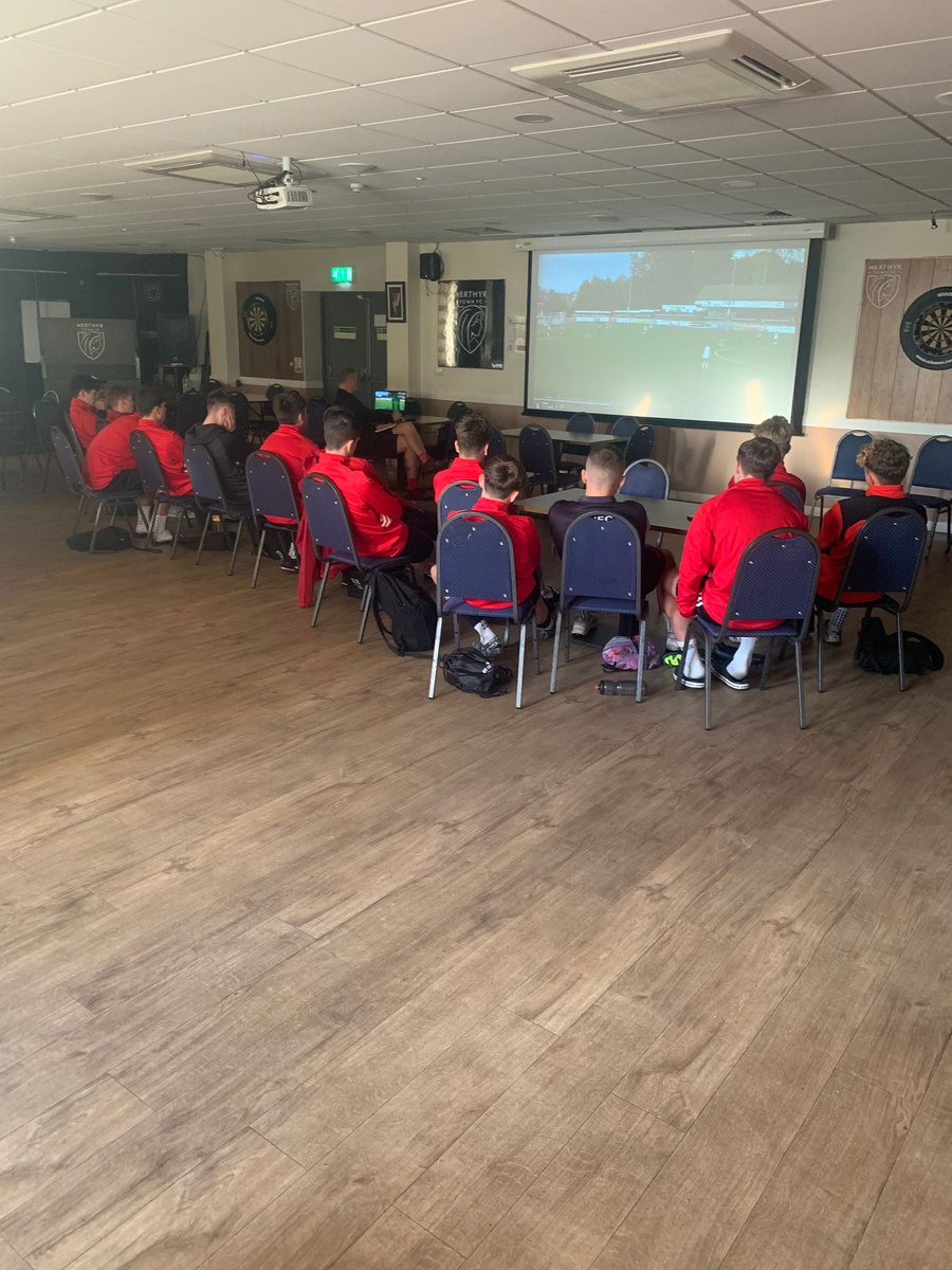 Our u16s doing some match analysis before training tonight . Learning and improving all the time 👌