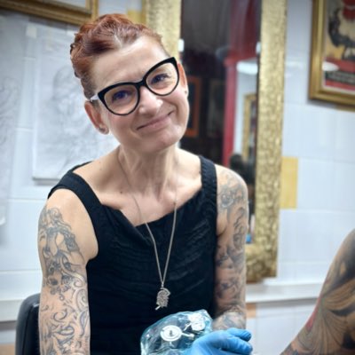 VanessaLenore's tweet photo. #NuovaFotoProfilo https://t.co/SzDI8zssYD