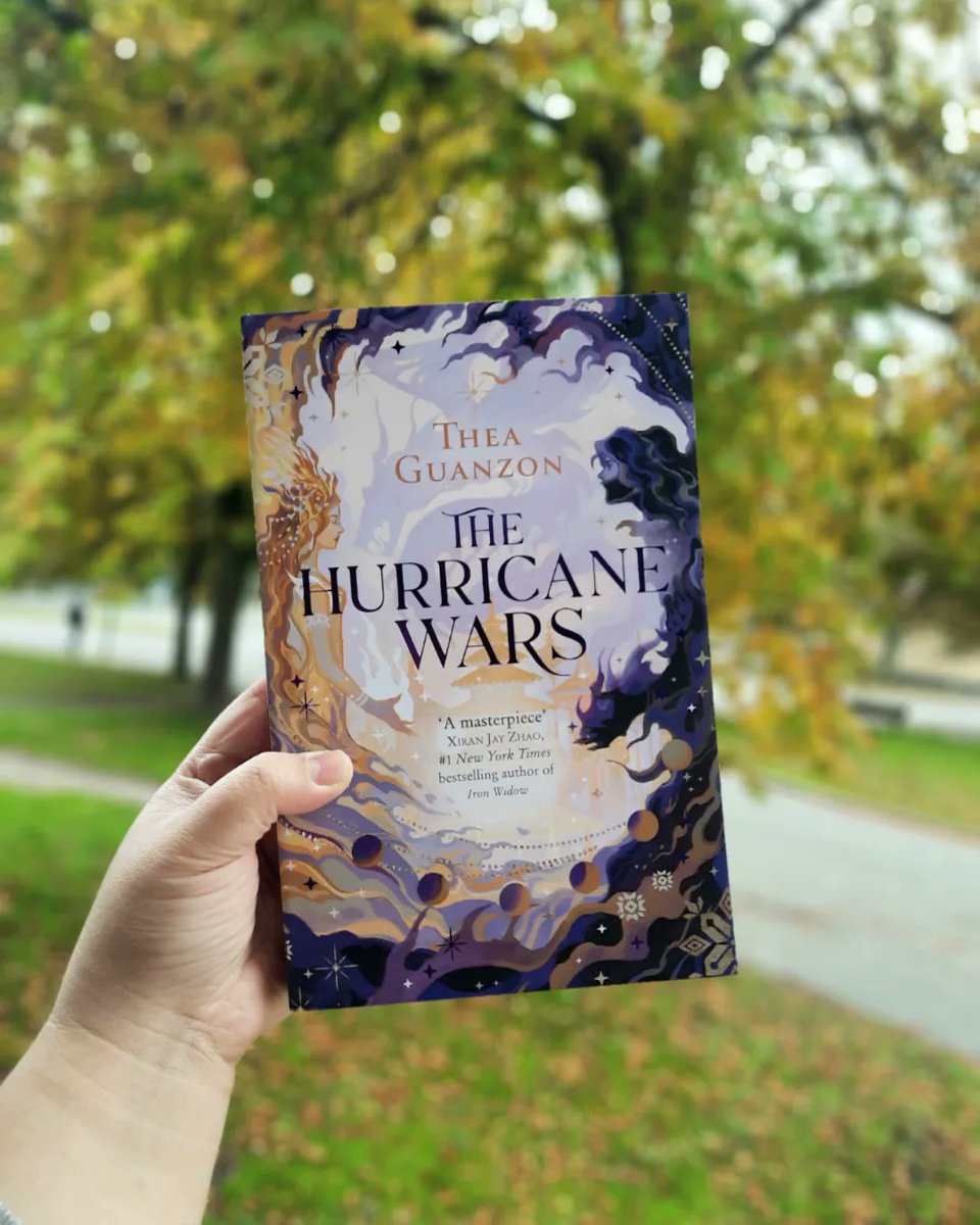 chubbyreads's tweet photo. It's here! IT'S FINALLY HERE! 😲
Siiiiiiiiis @theagwrites your book has finally reach the land of swedish meatballs and fika! 🇸🇪
I'm so soooo happy for you! 😭💜 https://t.co/IJtrkM7B3W