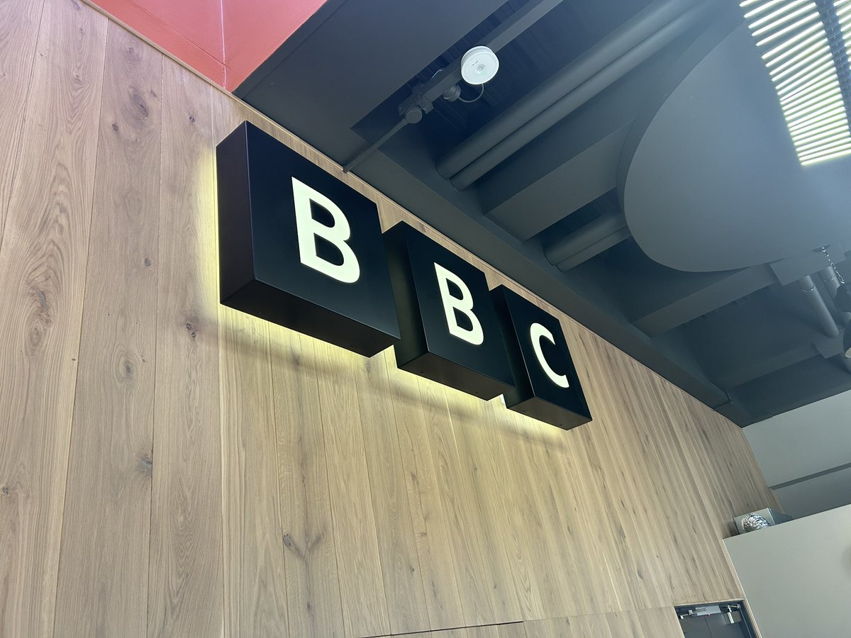 annaturley's tweet photo. Doing anything Sunday morning? Why not tune into #bbcpoliticsnorth at 10am to hear @BBCRichardMoss @kevinhollinrake and me discuss housing, new towns, cashless parking and the party conferences. 💥 https://t.co/O4x8TAA0a0