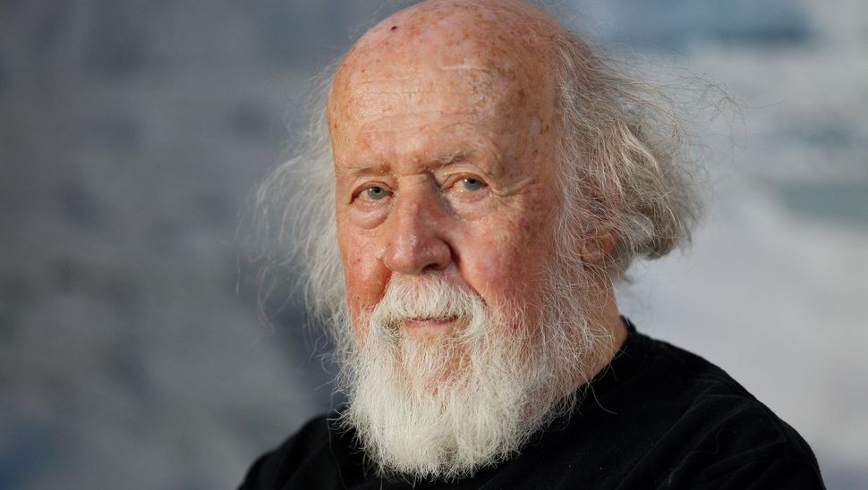 FlorencePorcel's tweet image. Très triste d'apprendre le décès d'Hubert Reeves. Les poussières d'étoiles perdent de leur éclat aujourd'hui. Je resterai très honorée d'avoir pu croiser sa route...