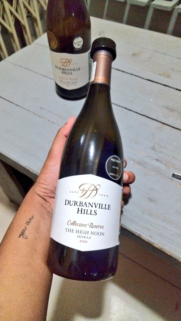 WinewithLebo's tweet photo. Bathong dumelang, Happy Friday!
I need to see what you guys are drinking, please. π I'd be very disappointed if you are not drinking ππ
#WinewithLebo https://t.co/vclYVEbdwb