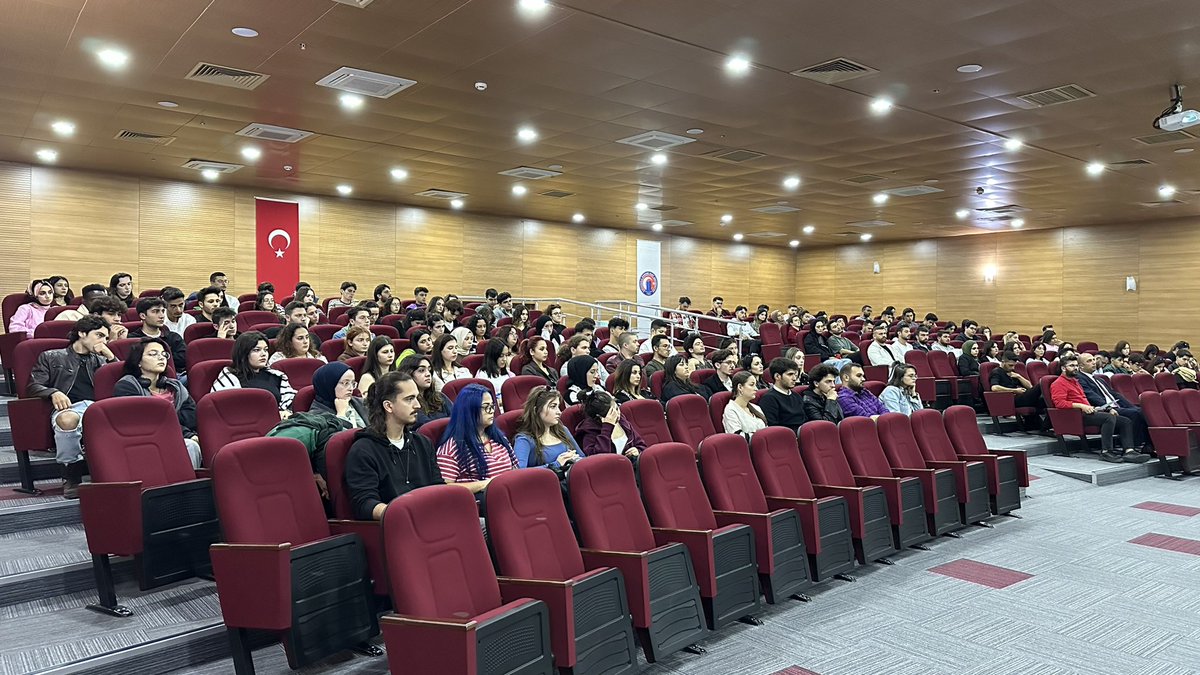 biga_ubf's tweet photo. Uluslararası Ticaret ve Lojistik Bölümü Akreditasyon Semineri Gerçekleştirildi

Detaylar 
↪️ https://t.co/IMjvBYFdCR

#ÇOMÜ #BigaUBF #BUBF https://t.co/iAHTs5gg8a