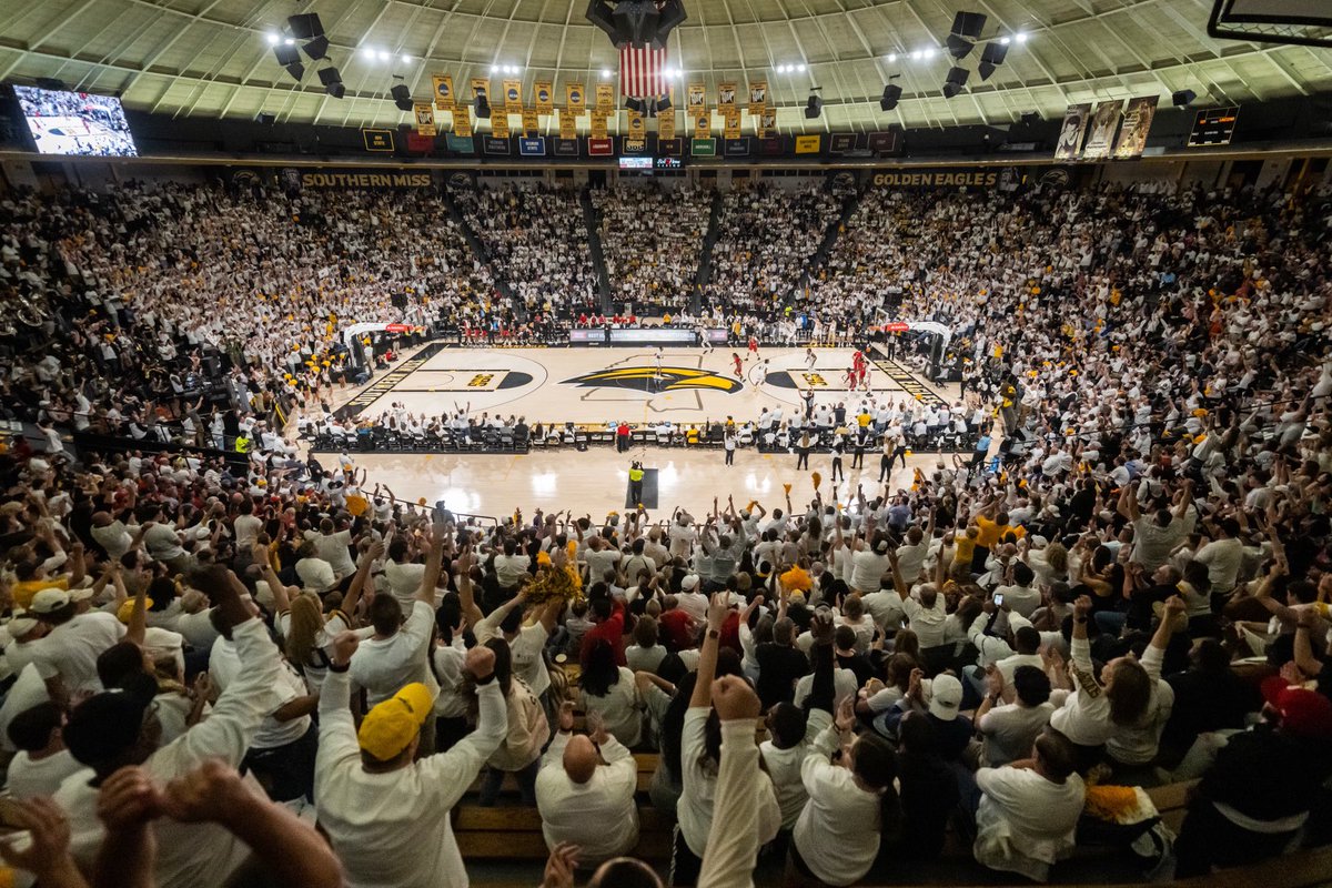 Juan Cardona (@coachjcardona10) on Twitter photo ABLE TO SEE VISIONS IN A DREAM !! #LACOSANUESTRA #LAFAMILIA โฆ<a href="/SouthernMissMBB/">Southern Miss MBB</a>โฉ ๐โ๐ฅ๐ฏ๐๐ค๐โค๏ธ ABLE TO SEE VISIONS IN A DREAM !! #LACOSANUESTRA #LAFAMILIA โฆ<a href="/SouthernMissMBB/">Southern Miss MBB</a>โฉ ๐โ๐ฅ๐ฏ๐๐ค๐โค๏ธ