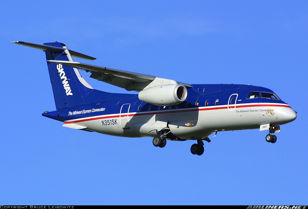n194at's tweet photo. Skyway Airlines - Midwest Connect
Dornier 328-Jet N351SK 
MKE/KMKE Milwaukee Mitchell International Airport
Sept 30, 2004
Photo credit Bruce Leibowitz
Flew her 3 times in 2000 MKE-IND-MKE-IND-MKE
#AvGeek #Dornier #Do328 #Skyway #BestCareInTheAir #MKE #Milwaukee @MitchellAirport https://t.co/avDWBTXynC