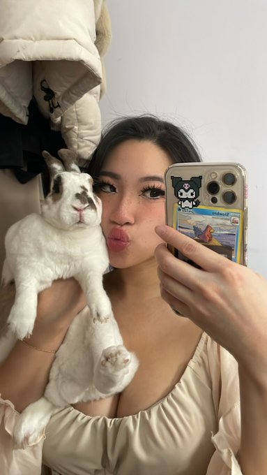 good morning 🤍 https://t.co/pjgq8q67YC