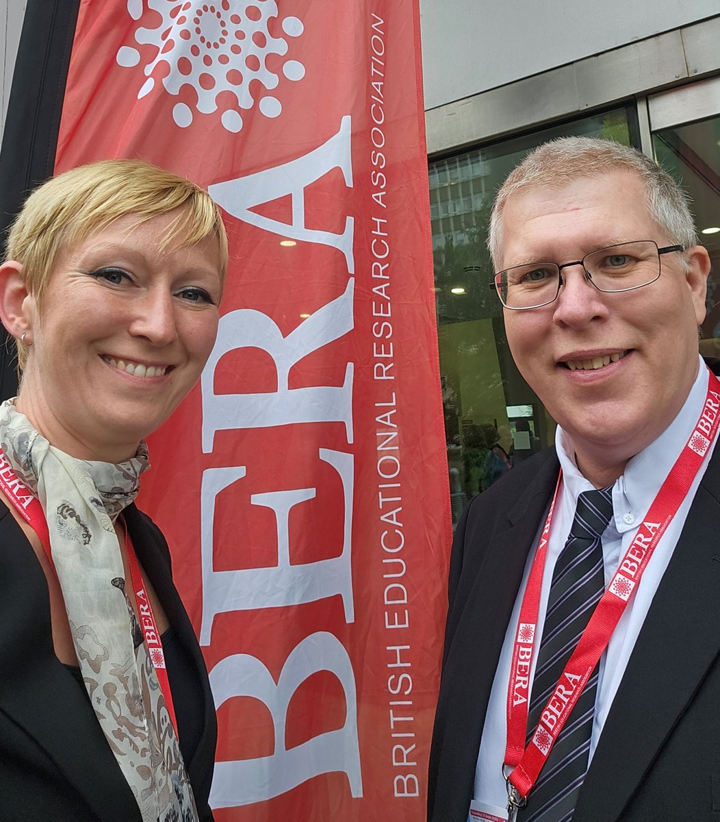 Thank you <a href="/BERANews/">BERA</a> @EdandHealth for awarding us the best ‘Mental Health, Wellbeing &amp; Education’ SIG presentation!😀 <a href="/TheEdiout/">The Moore</a> and I are delighted, especially given the excellent papers in the SIG.
bera.ac.uk/award/bera-ann… 

<a href="/followHTIS/">Holy Trinity School</a> <a href="/SageEducation/">Sage Education</a> <a href="/CharteredColl/">Chartered College of Teaching</a>