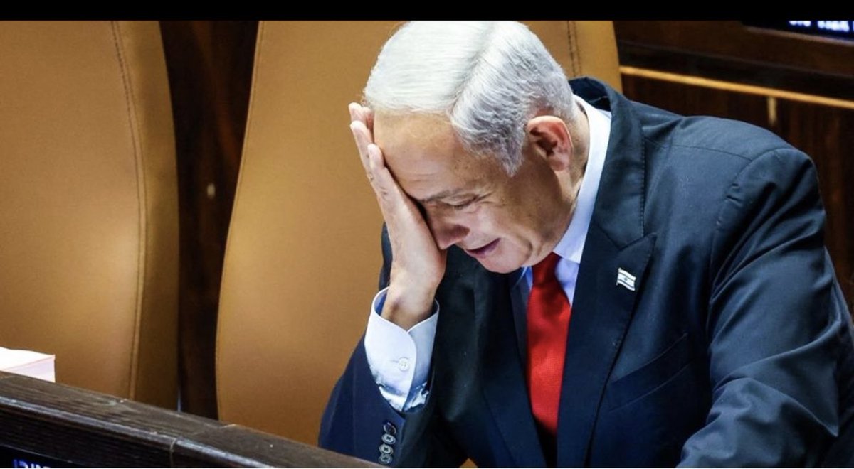 تصريحات نتنياهو ووزير دفاعه حول الحرب مليئة بالخوف والقلق فقد قال نتنياهو : "الحرب ستأخذ وقتا طويلا لكننا في النهاية سنقضي على حماس" أما وزير الدفاع فقال :"تلقينا ضربة قاسية والطريق ستكون طويلة ولكننا سننتصر في نهاية المطاف "باختصار هؤلاء قوم يملأ الخوف والقلق نفوسهم رغم الدعم