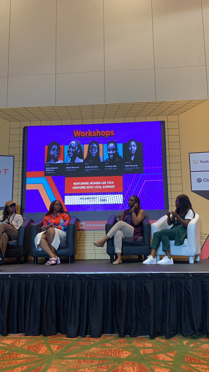 thehremployee's tweet photo. I had the opportunity to speak alongside some amazing women in tech at #MoonshotbyTechCabal and it was super insightful. Felt so good seeing @Babajiide and @gbengaosowe again. https://t.co/R8tKaPrvvT
