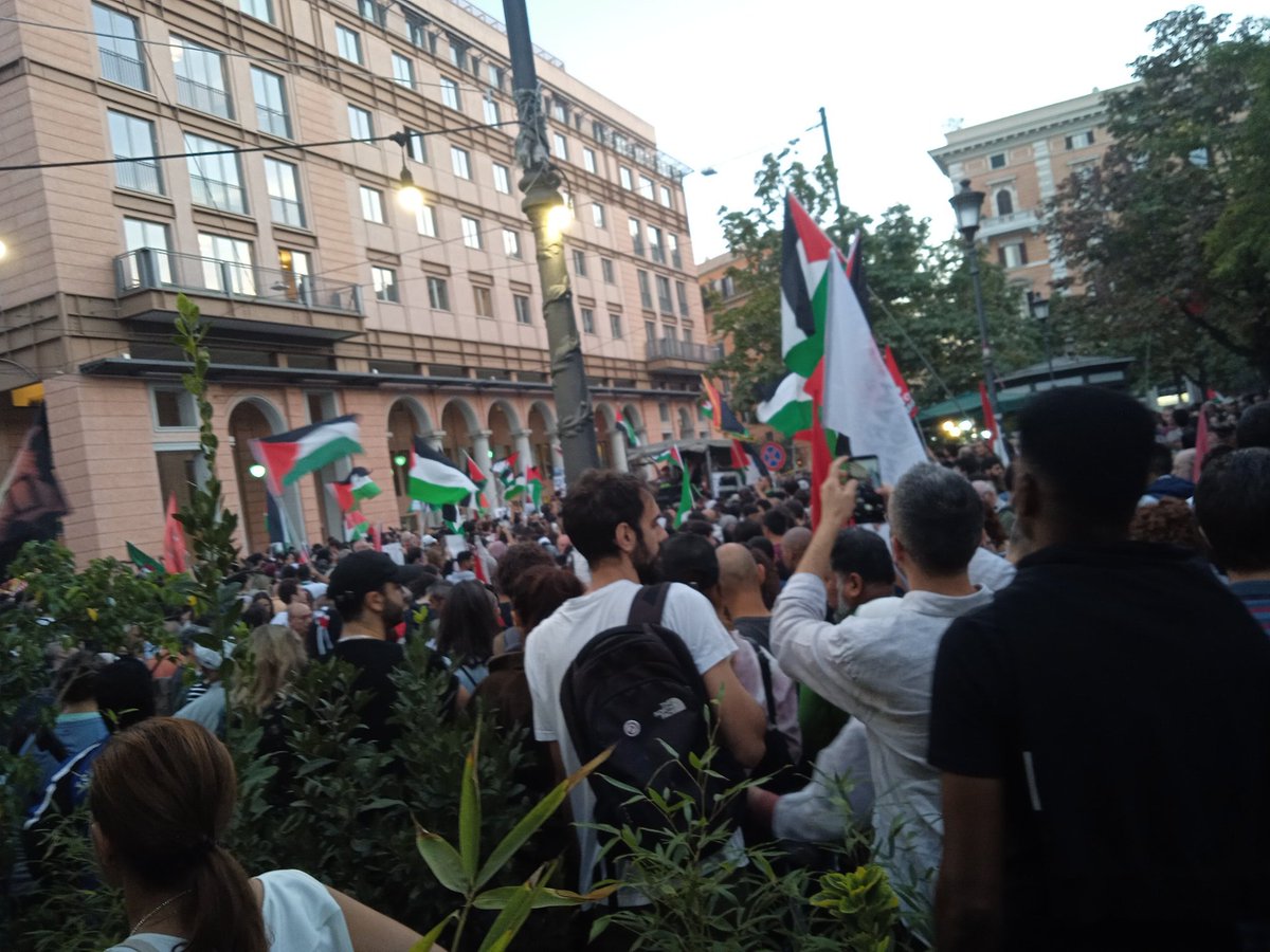 _aleuname_'s tweet photo. #palestina #FreePalestine #PalestinaLibera https://t.co/OVqtR6J9Sx